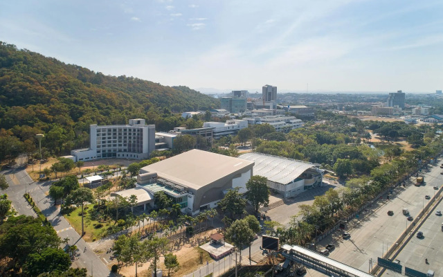 Holiday Inn & Suites Siracha Laemchabang by IHG