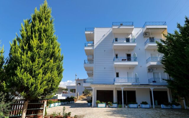 Stunning 2-bed Apartment in Sarandë