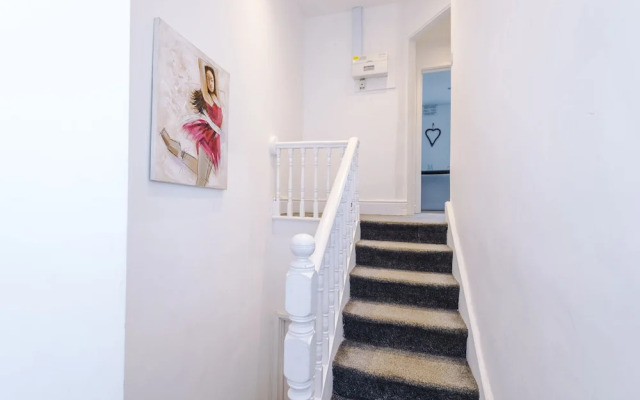 Stay With Empire - Tyldesley Rd