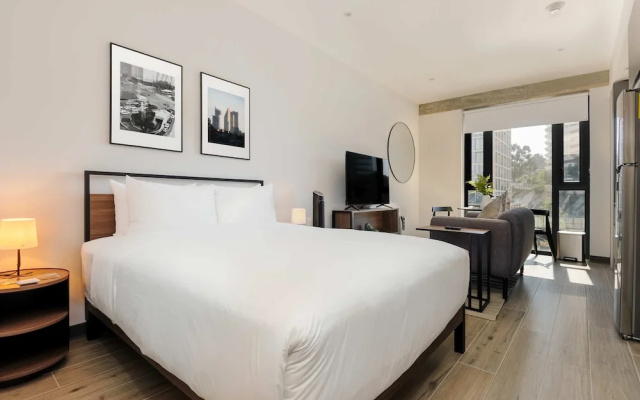 w Sleek Loft in the Heart of Interlomas