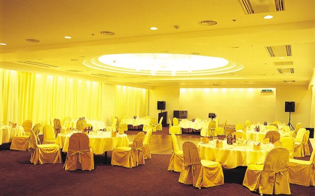 Lake Hills Jeju Resort (Ex. Lake Hills Golftel Je