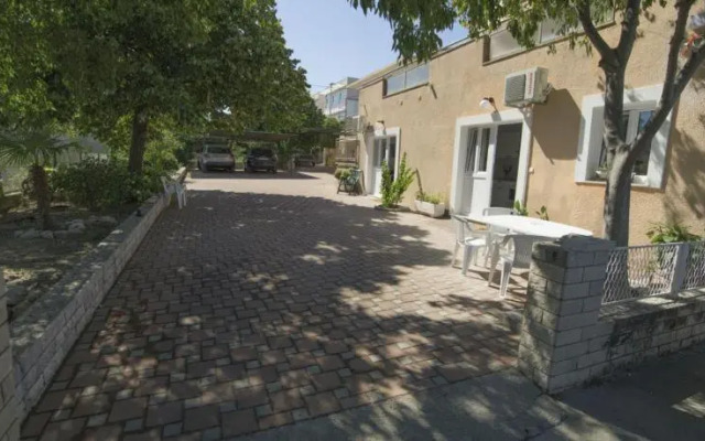 Apartman Neyra 3