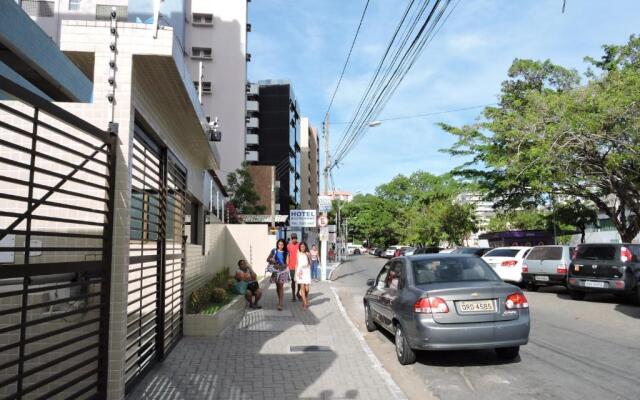 Edificio Gales Pajuçara Apartmento