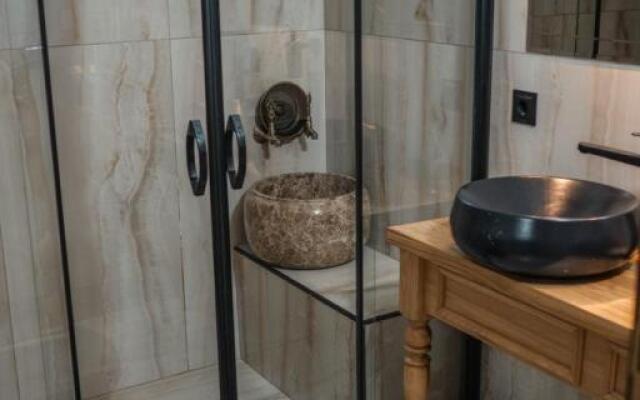 Omer Cakiroglu Konagi