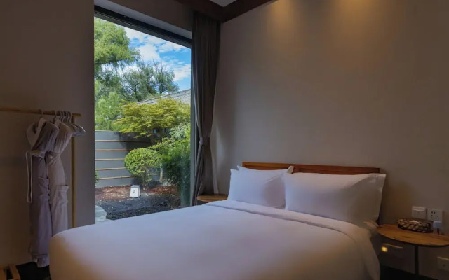 YiPiao Courtyard Hot Spring Resort Xiaotangshan Beijing