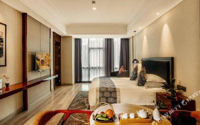 Manju Hotel (Shaoxing Didang Shimao Plaza)