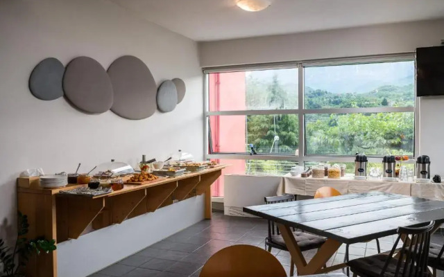 Gefiri Plakas Hotel