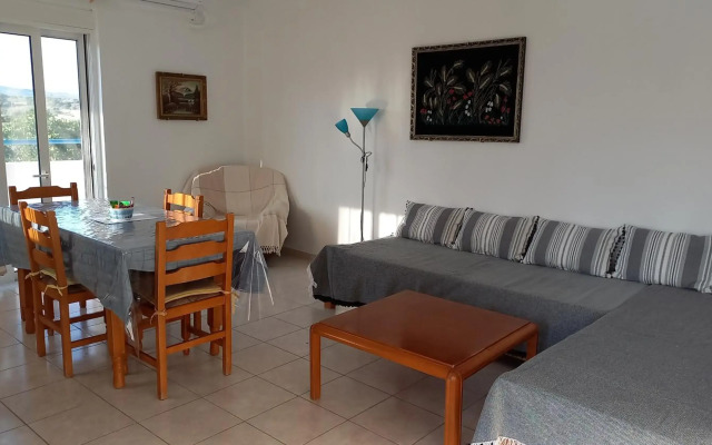 Petasos Apartments
