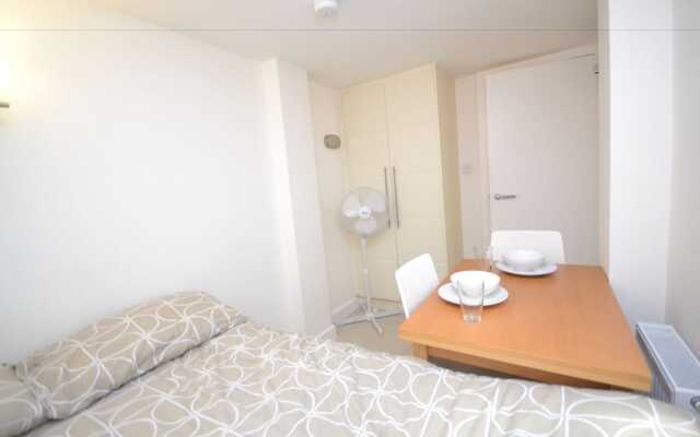 SS Property Hub - Studio near Hyde Park Paddington