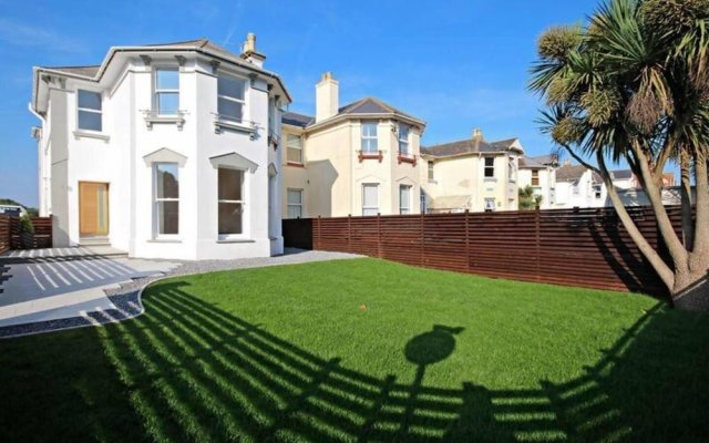 Immaculate 4-bed House in Paignton Near Beach