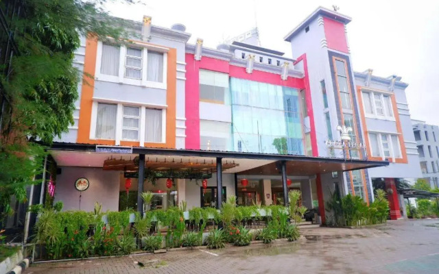 Horison Plaza Tegal