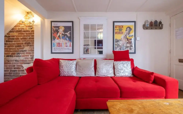 Host Stay George Street Townhouse