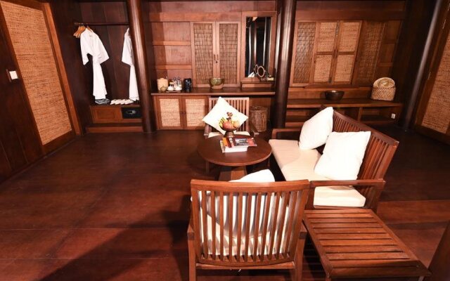 Phum Khmer Angkor Resort