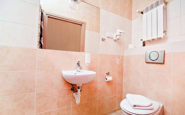 Aparthotel Miodosytnia