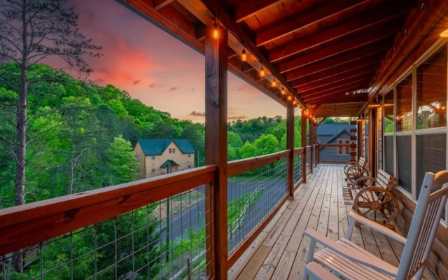 Smokies Couple Getaway