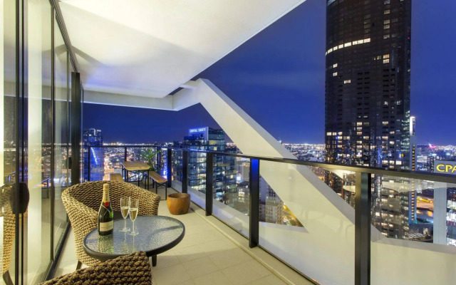 Platinum Apartments on Southbank