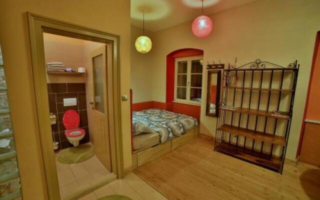 Muzikafe Bed & Breakfast