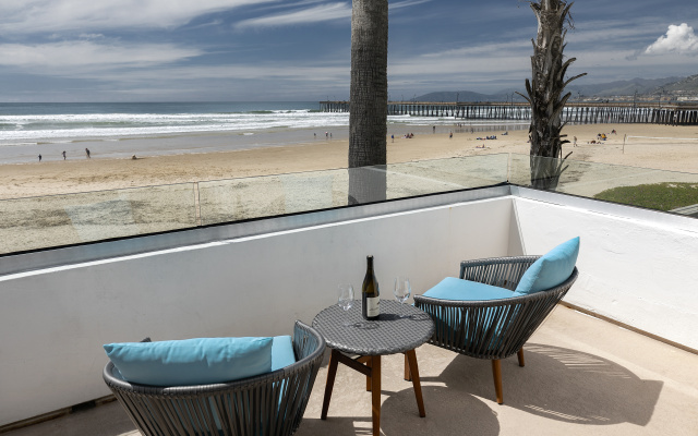 Sandcastle Hotel on the Beach