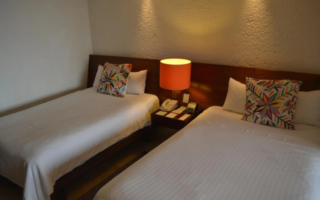Las Brisas Ixtapa