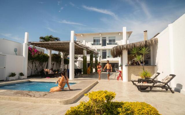 Hotel La Ría Playas