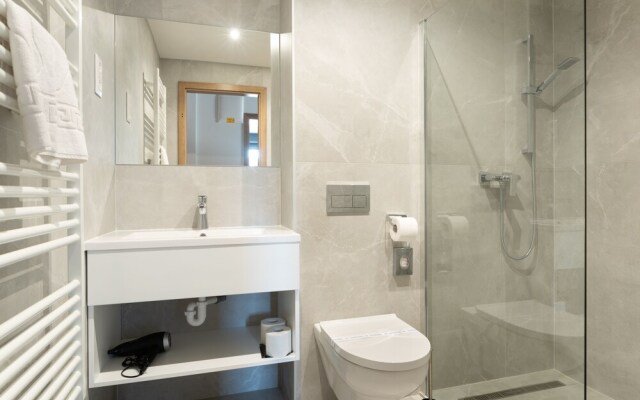 R31 Residence