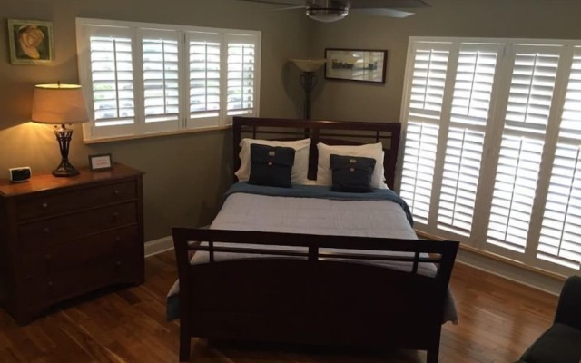 Coral Reef Guesthouse