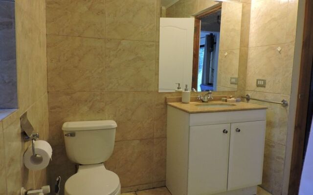 Casa de Noah Bed & Breakfast