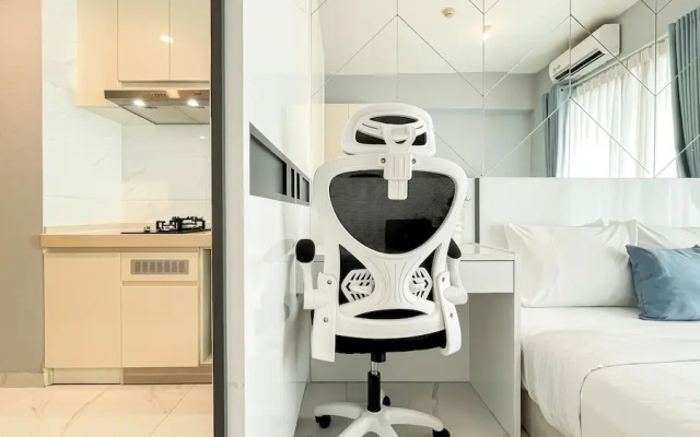 Strategic And Homey Studio At Apartment Sky House Bsd