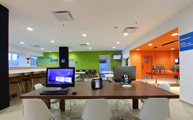 One Cancun Centro