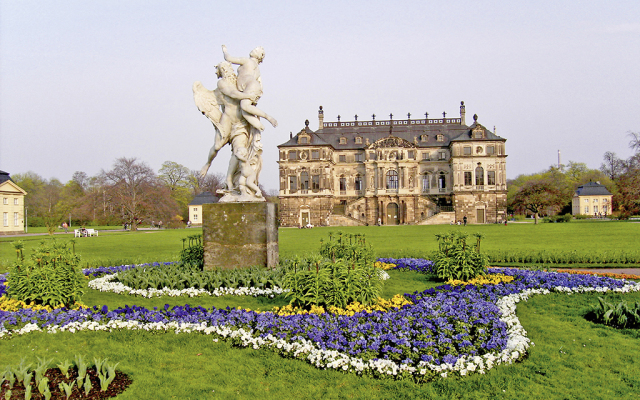 Relais & Châteaux Hotel Bülow Palais