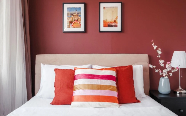 Sea View Flat w Balcony 5 min to Dolmabahce Palace