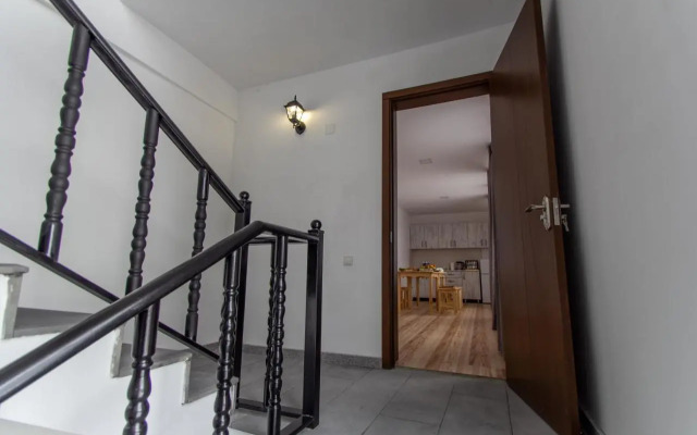 Beso Guledani Guesthouse