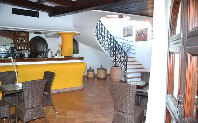 Felix Hotels - Galanias Hotel & Retreat