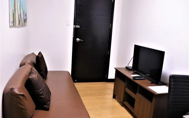 The Studio 18 Residences