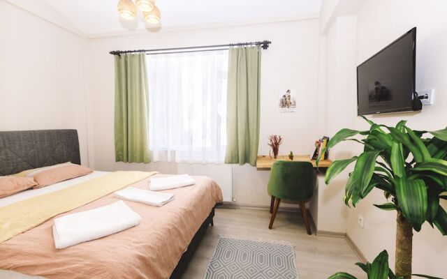 Cozy Private Room at Taksim