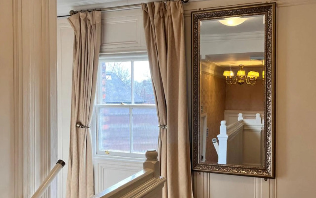 The Mountford Hotel - Free Parking