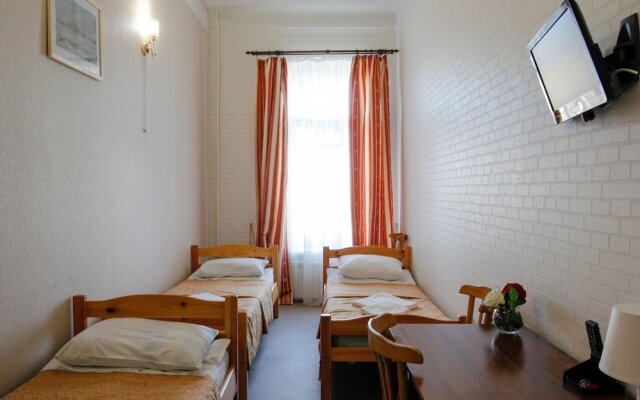 Гостевые комнаты у Петропавловской