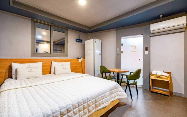Amor Hotel in Eobang-dong Gimhae
