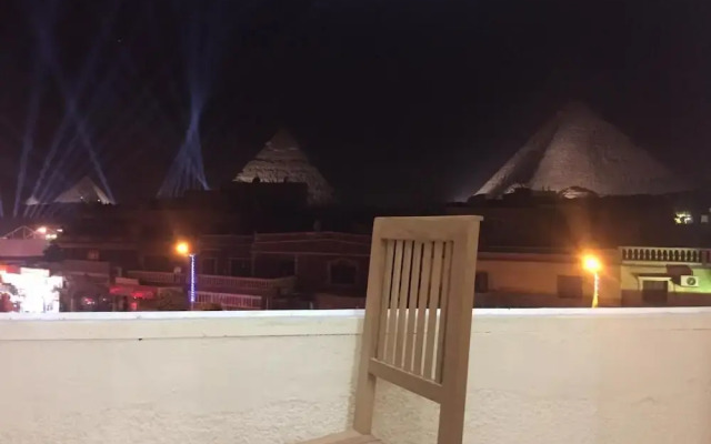 The Pyramids Inn Cheops