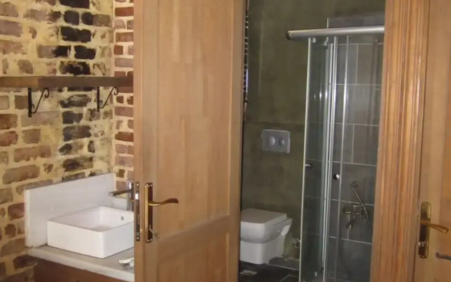 Authentic Room With Balcony in Balat