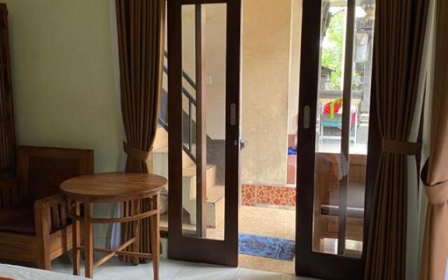 Lilir House
