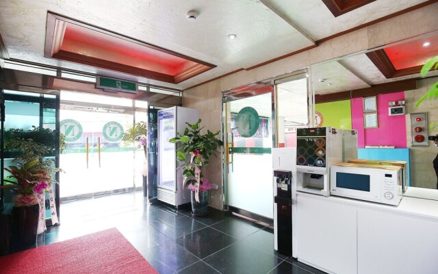 Jecheon N Motel