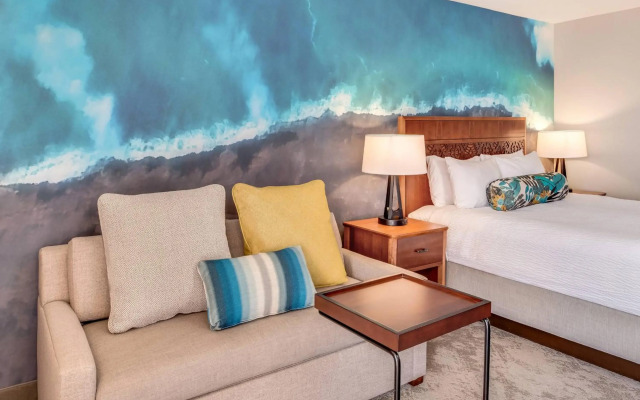 Courtyard by Marriott King Kamehameha's Kona Beach Hotel