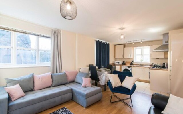 Sublime Stays Parliament 2-bed Apartment