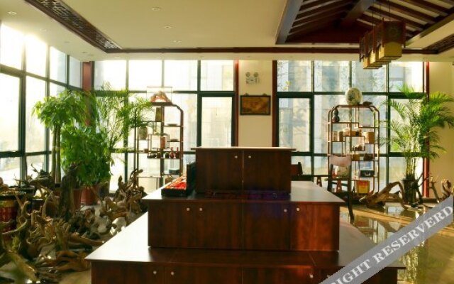 Yijia Business Hotel