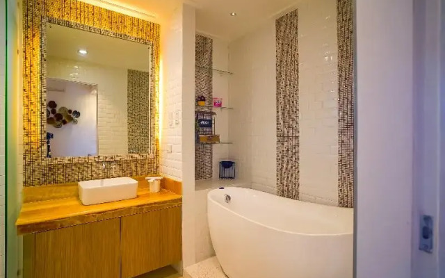 The Greenhive Hotel by OYO Rooms