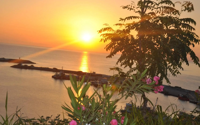 Damla Panaroma Hotel