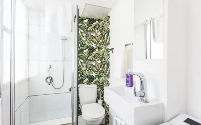 Port 2 Bedroom with 2 showers apartment
