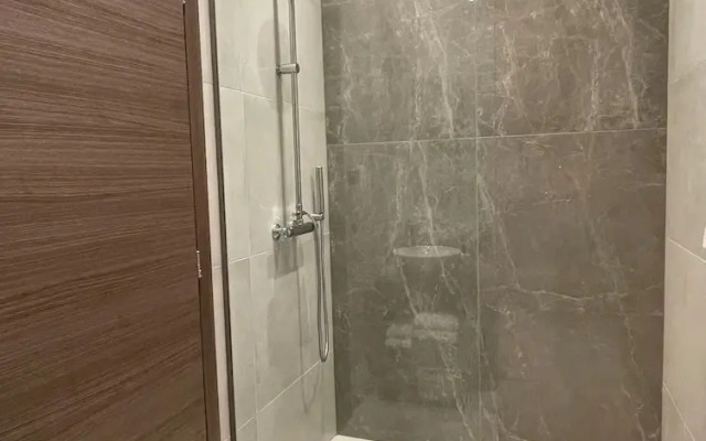 Garden Suite, Beautiful Seaview & Close to Beach