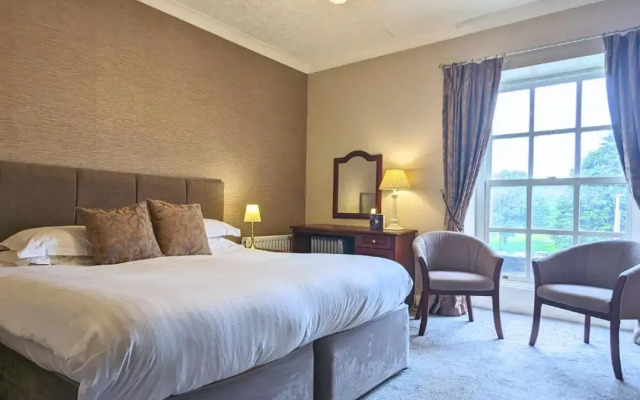 Shaw Hill Golf Resort & Spa Hotel